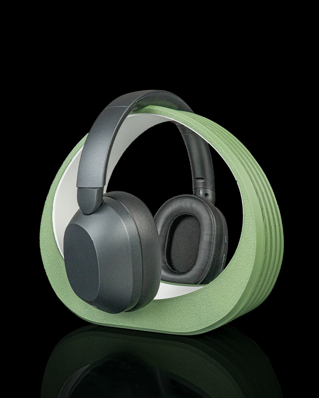 Ring Dock Headphone Holder – 3D Printed Headset Stand – Modern Gaming Desk Organiser and Gamer Gift