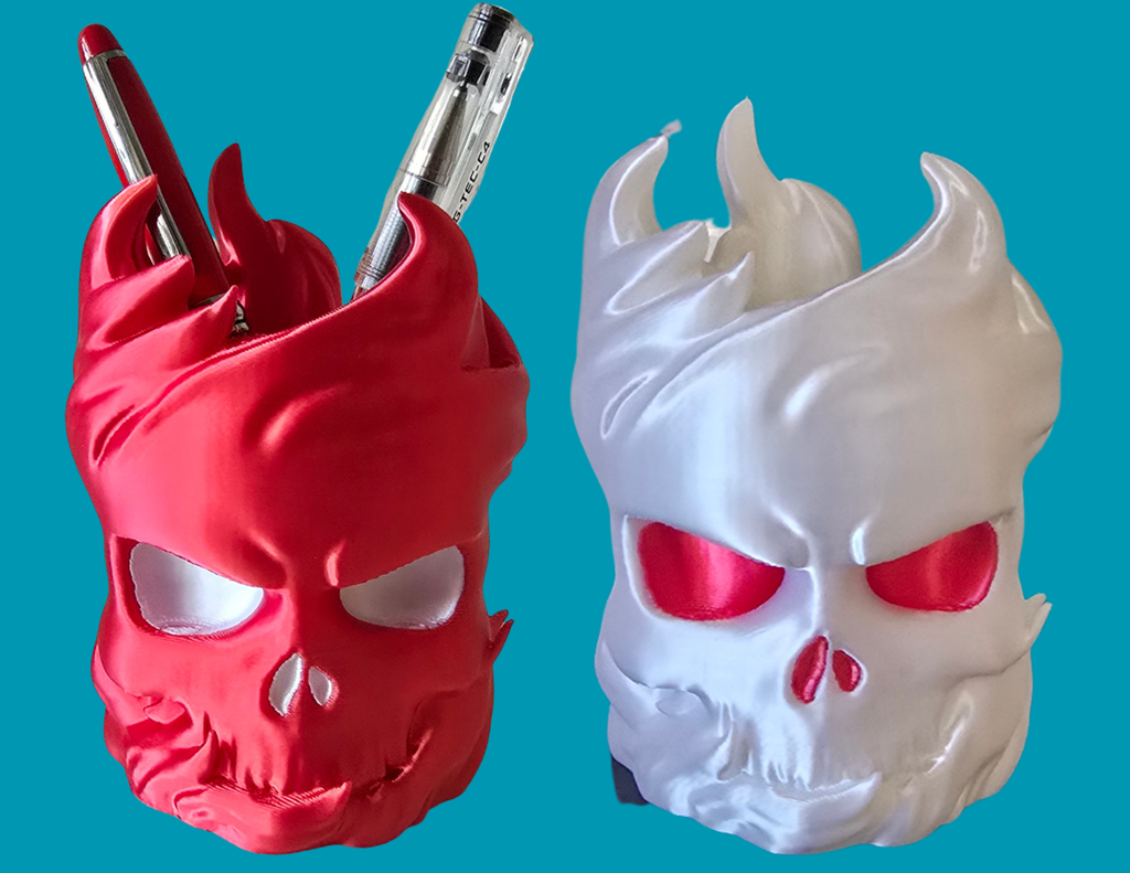 Flaming Skull Pen Holder – 3D Printed Gothic Desk Organiser – Gamer Office Décor