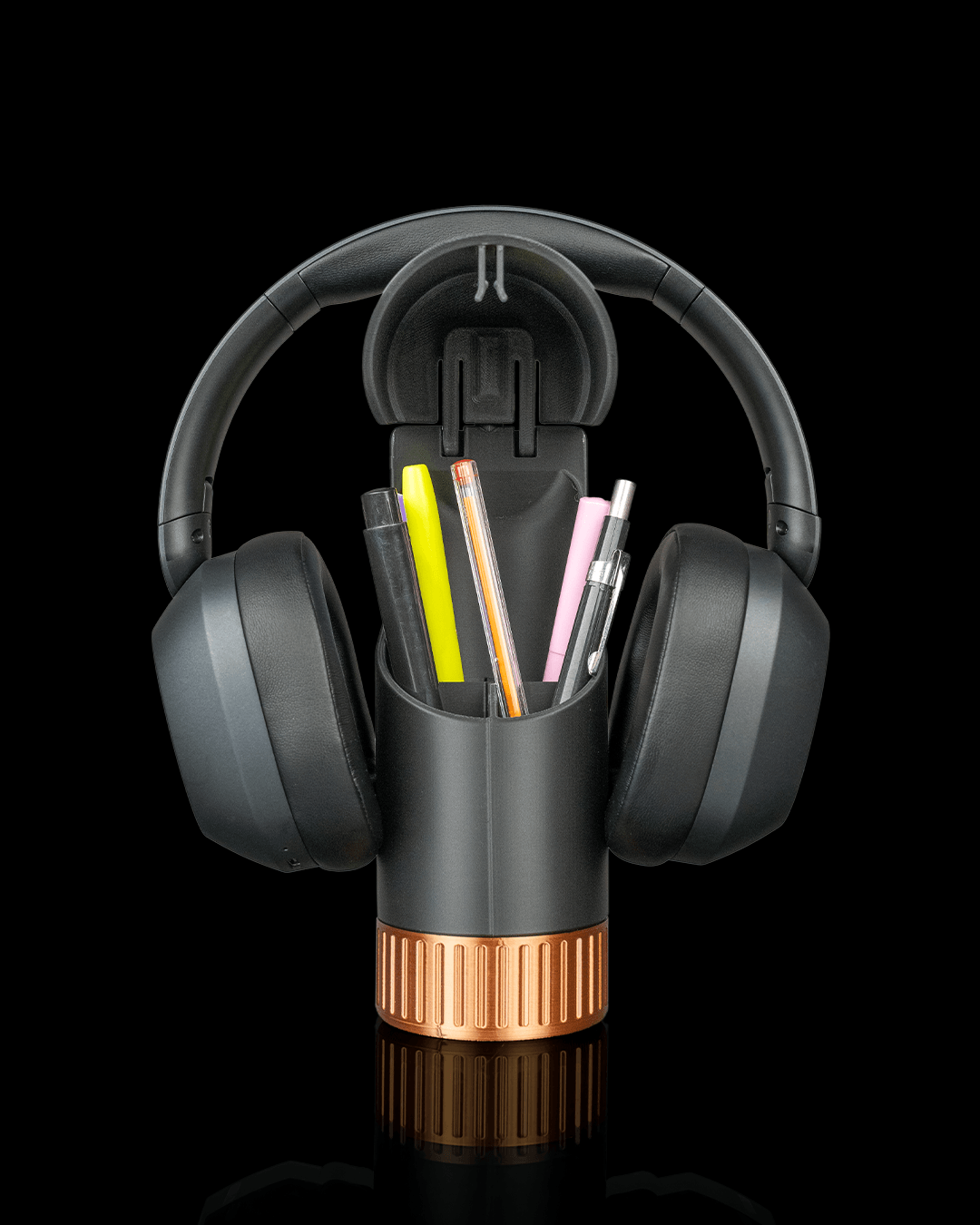 Curve Caddy Headphone Holder – 3D Printed Headset Stand with Pen Holder – Gaming Desk Organiser