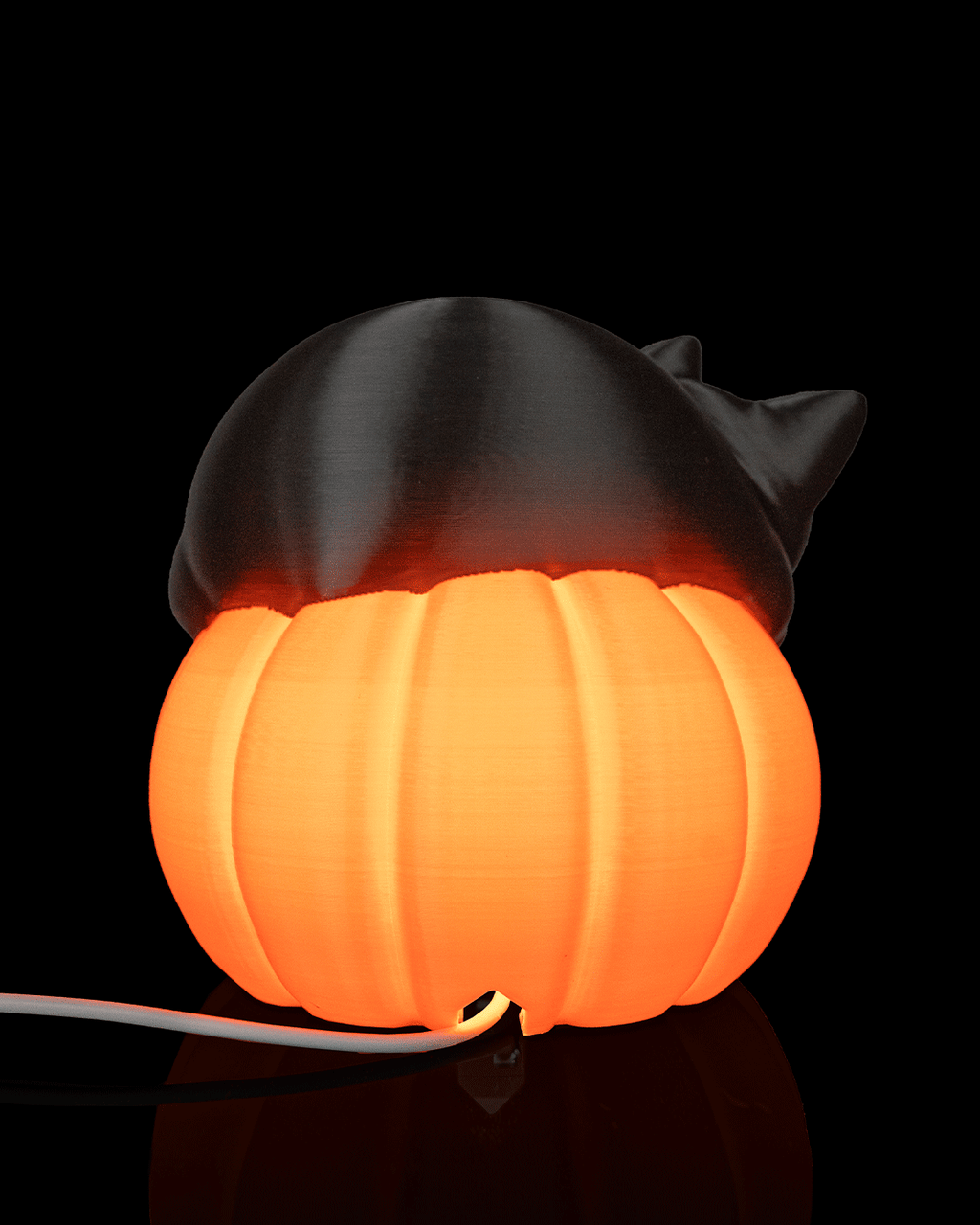 Sleepy Cat Halloween Table Lamp