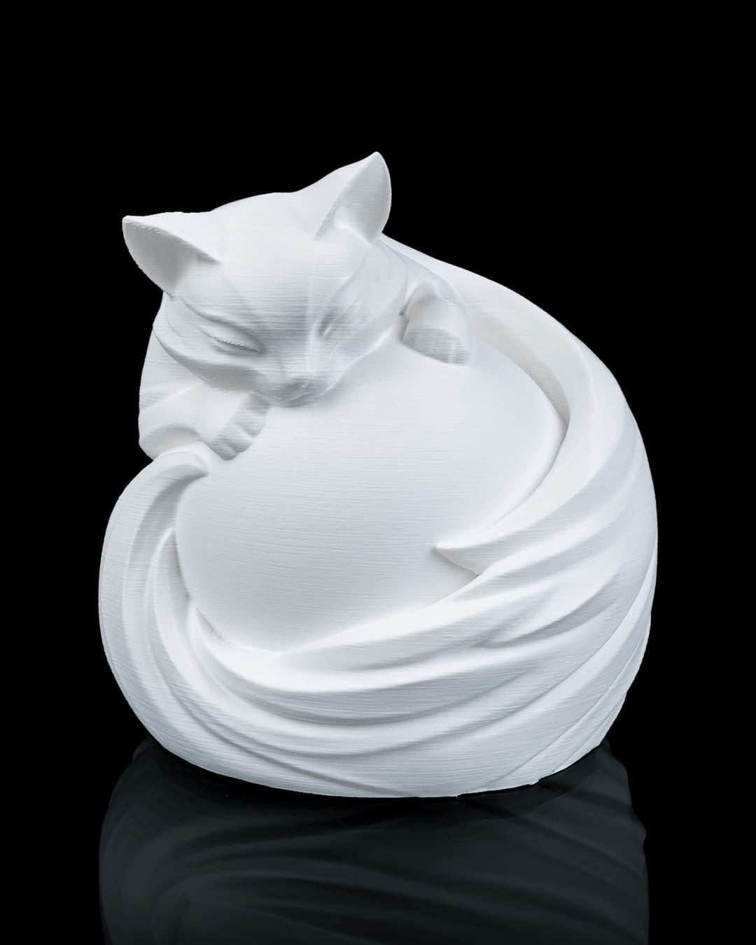 Feline Sphere- Table Lamp