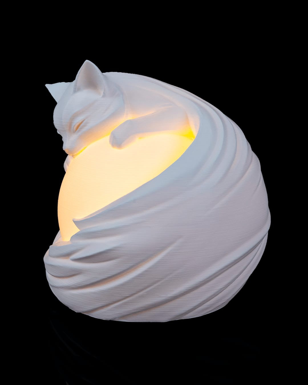 Feline Sphere- Table Lamp