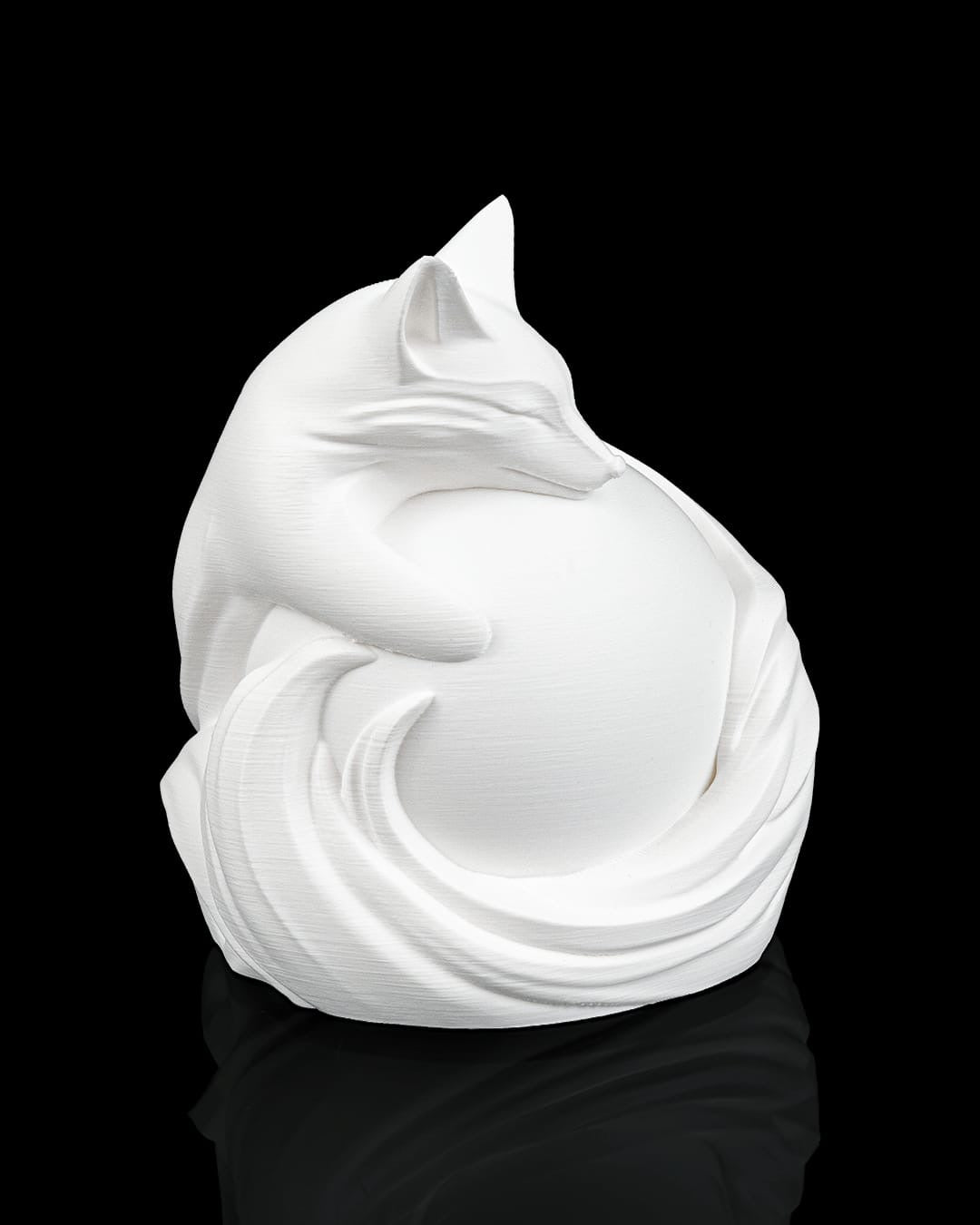 Vulpine Sphere Table Lamp