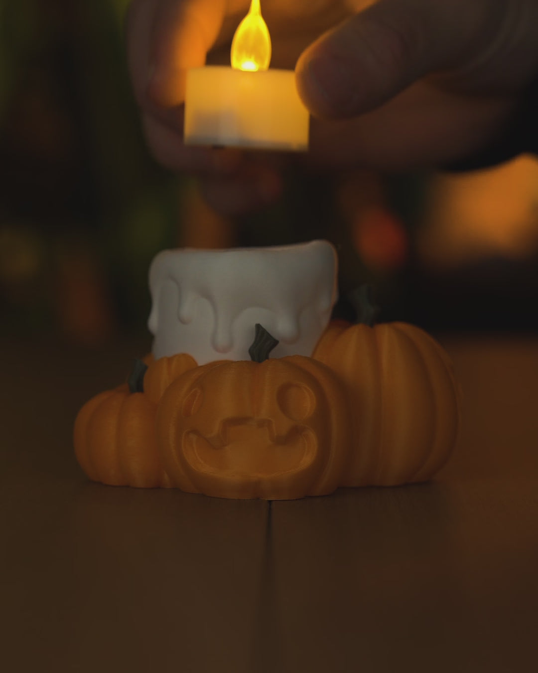 Candlelight Pumpkins Halloween Table Lamp
